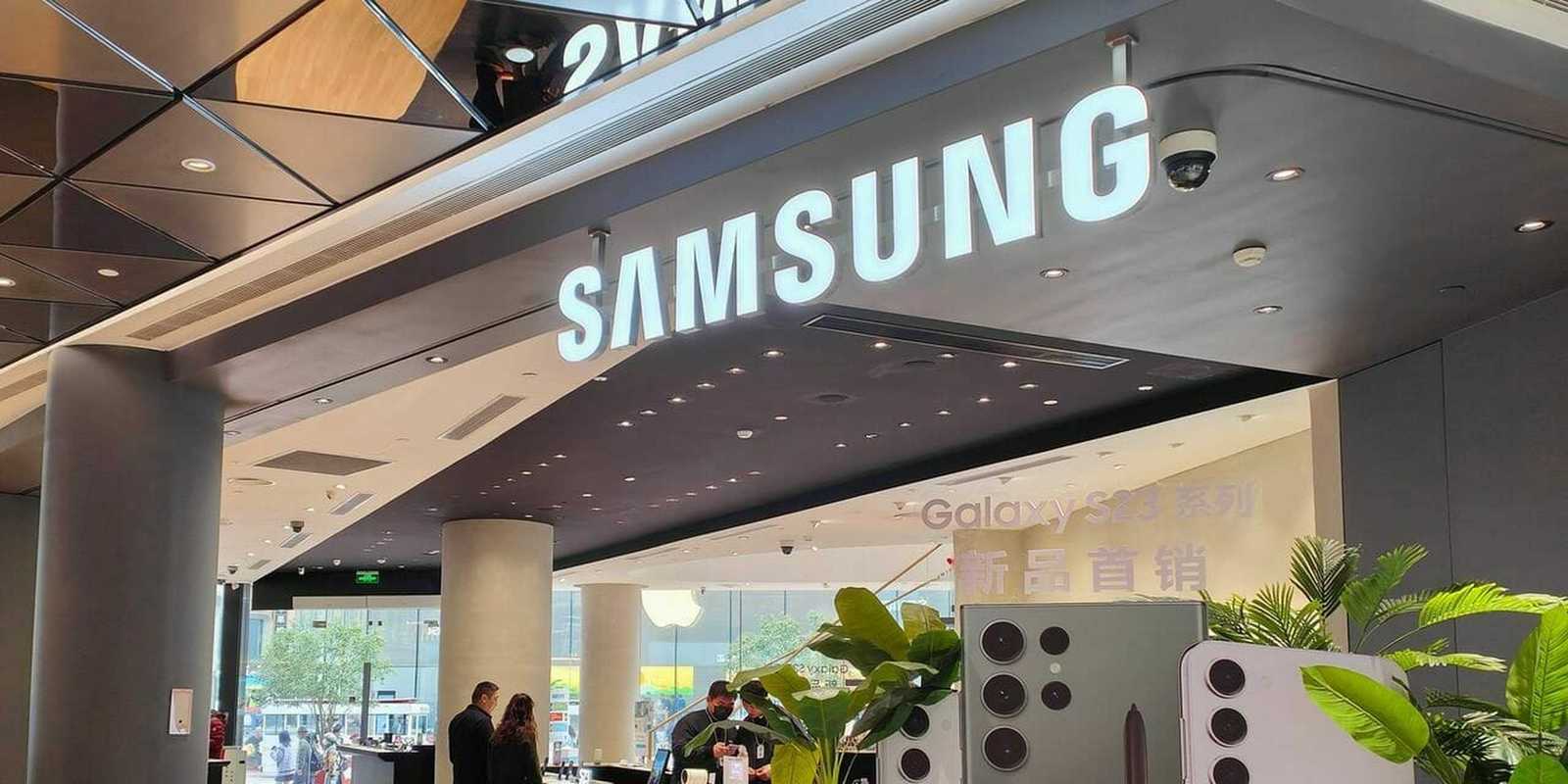 Samsung Releases The World'S First 8k 1200hz Display 